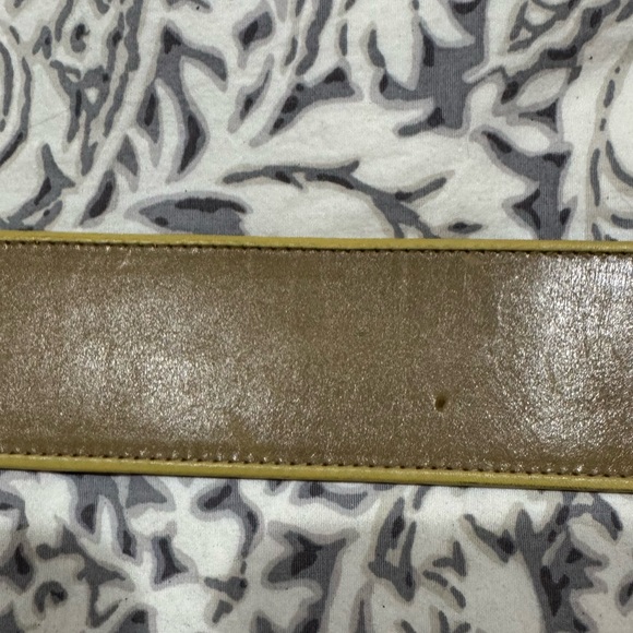 Vintage Escada Gold Buckle Tan Belt size Medium - Picture 6 of 9